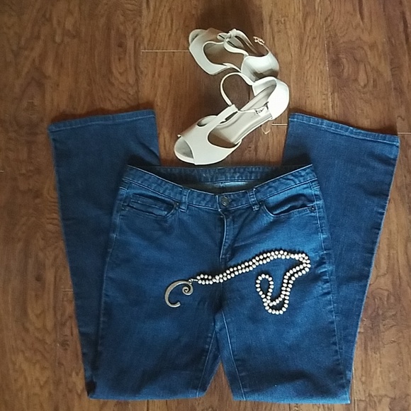 Michael Kors / Boot-Cut Jeans Size 6 - Picture 1 of 3
